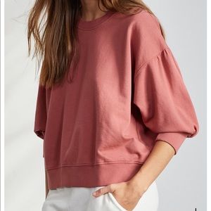 Velvet 3/4 Sleeve Sweatshirt. Size Small.❤️